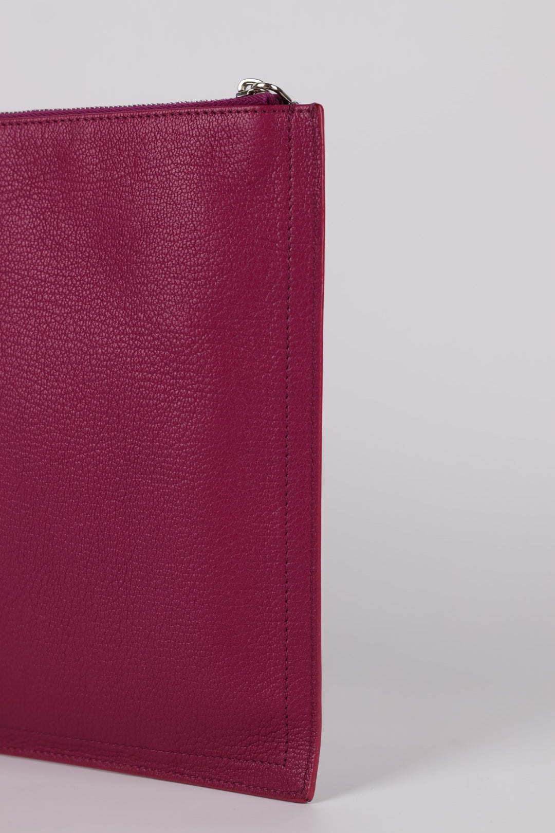 Givenchy Antigona Pochette