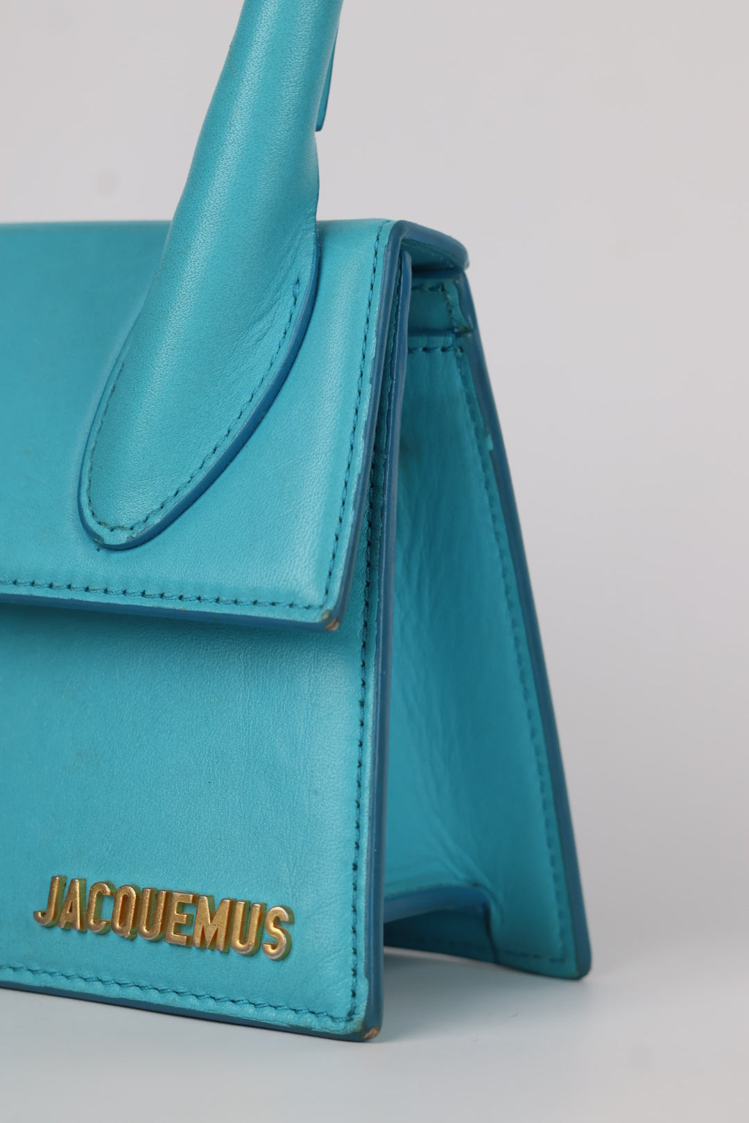 Jacquemus Le Chiquito Moyen