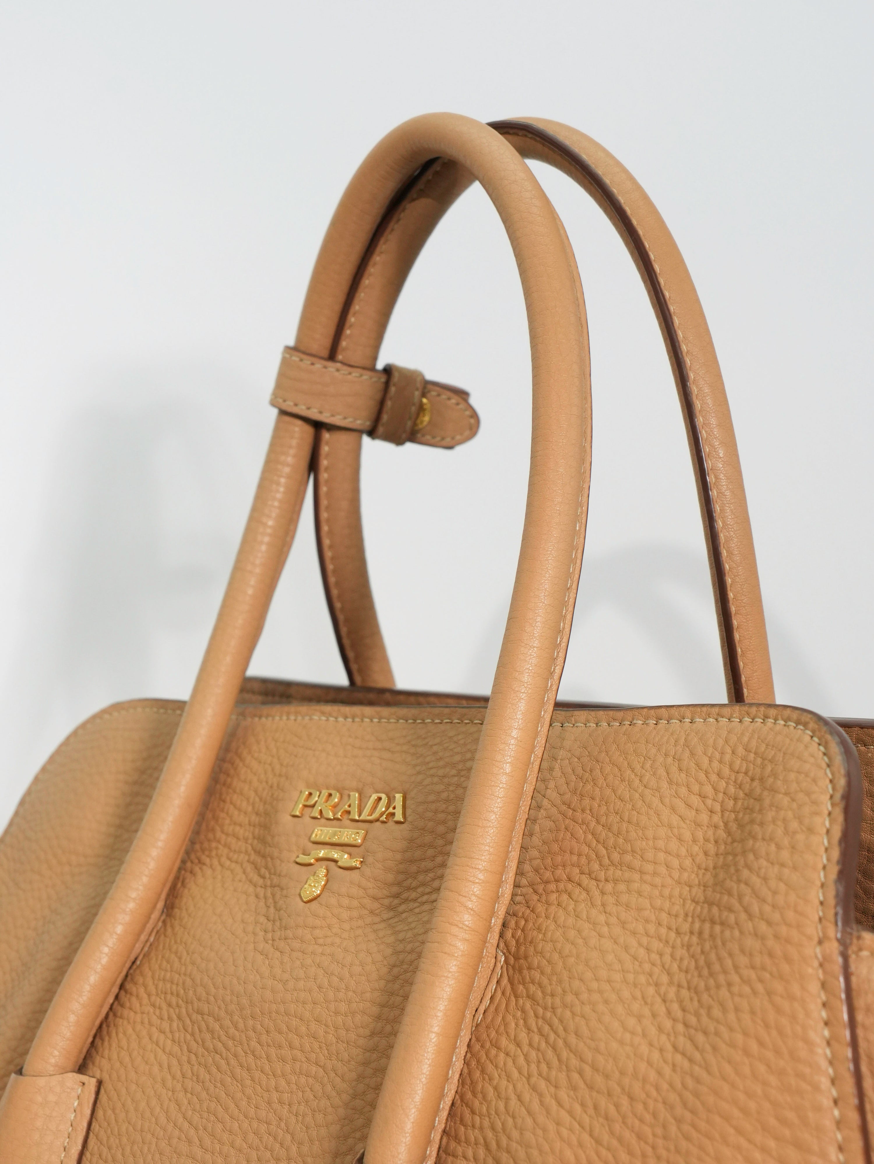 Prada Tote in Pelle