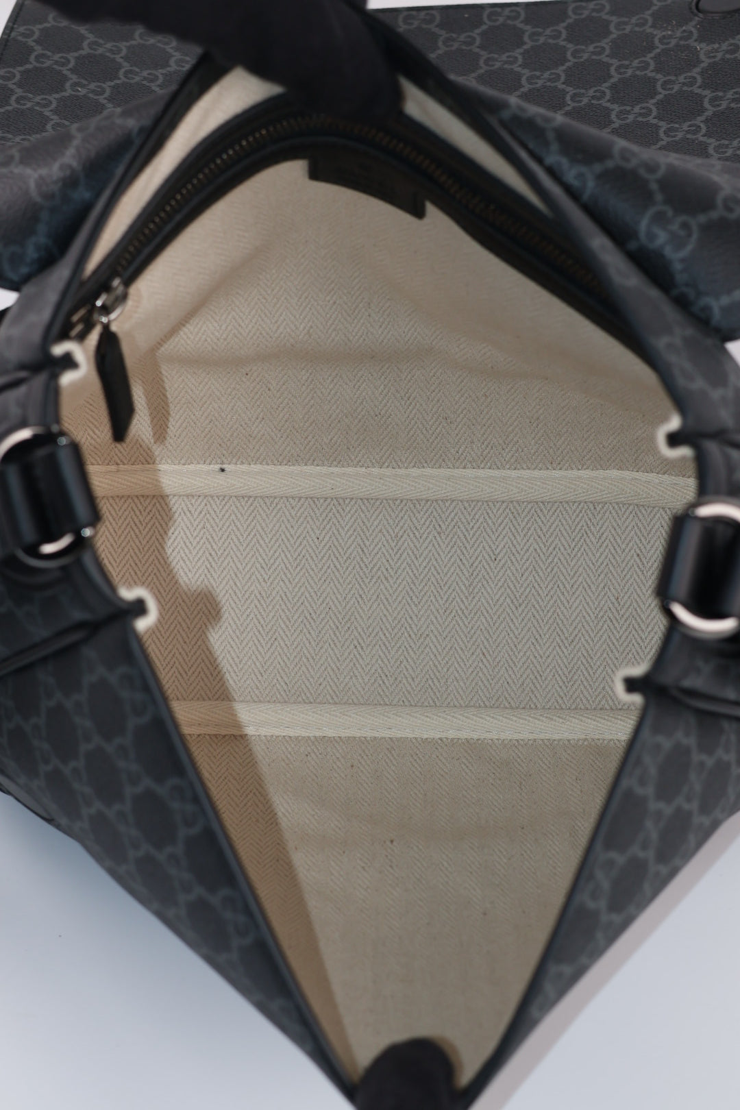 Gucci Emblem a Tracolla Media