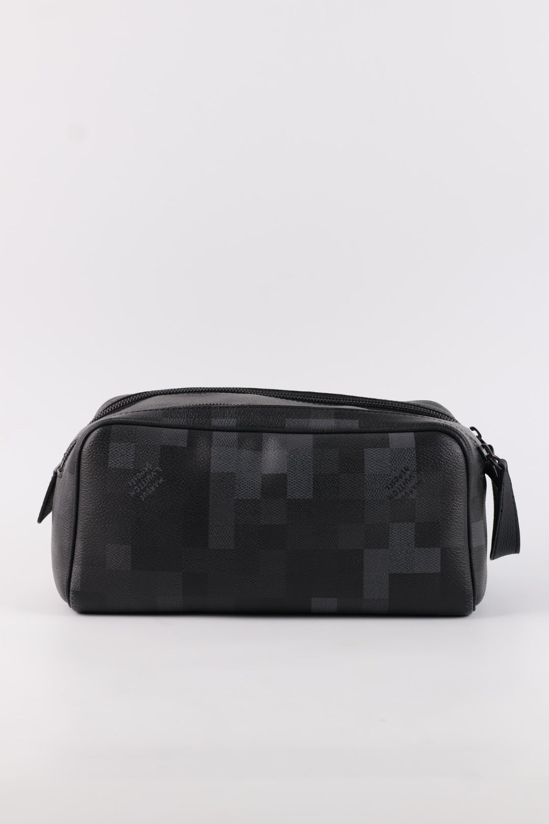 Louis Vuitton Toilette Dopp Kit Damoflage