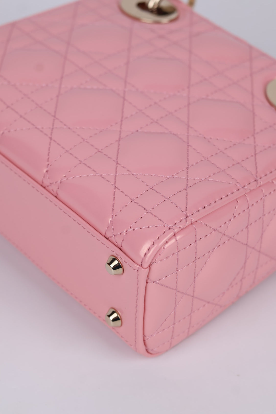 Lady Dior Mini in Pelle Rosa
