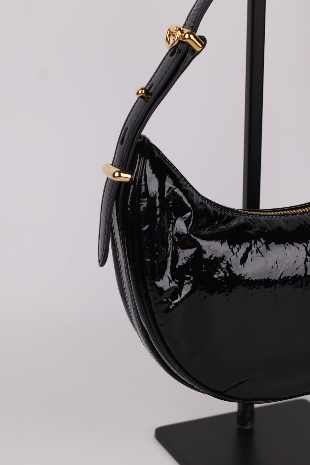 Prada Arqué in Pelle Verniciata