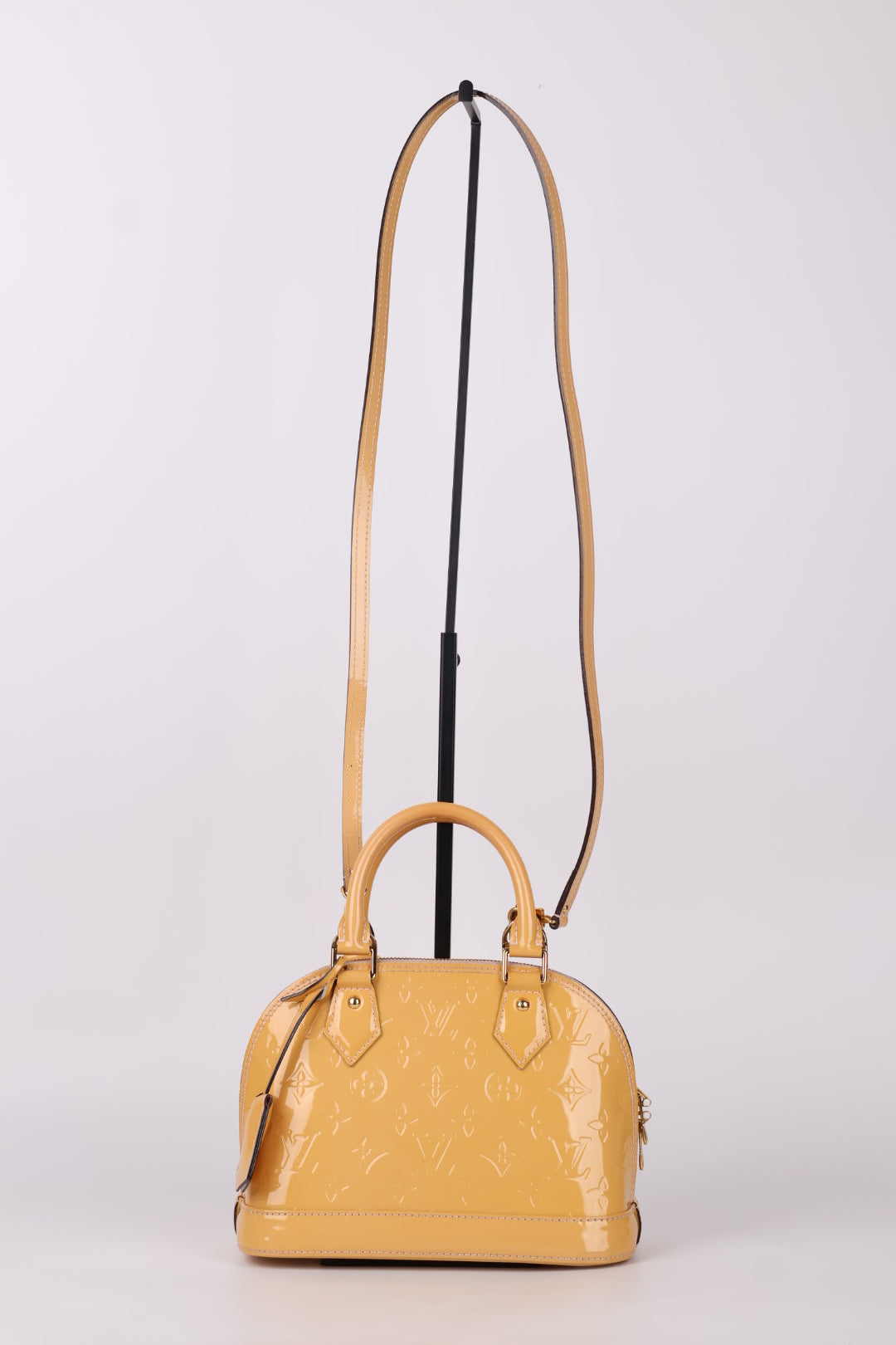 Louis Vuitton Alma BB Vernis