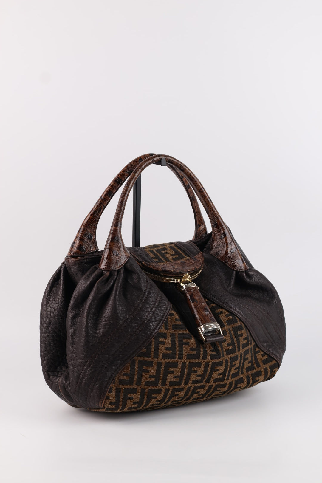 Fendi Spy FF Logo