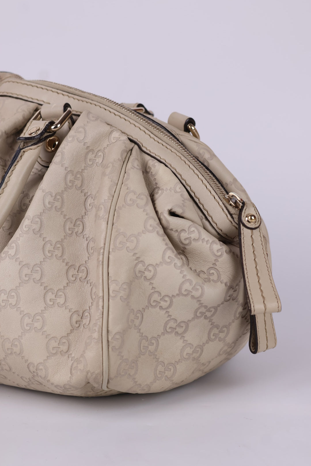 Gucci Boston Sukey GG Signature
