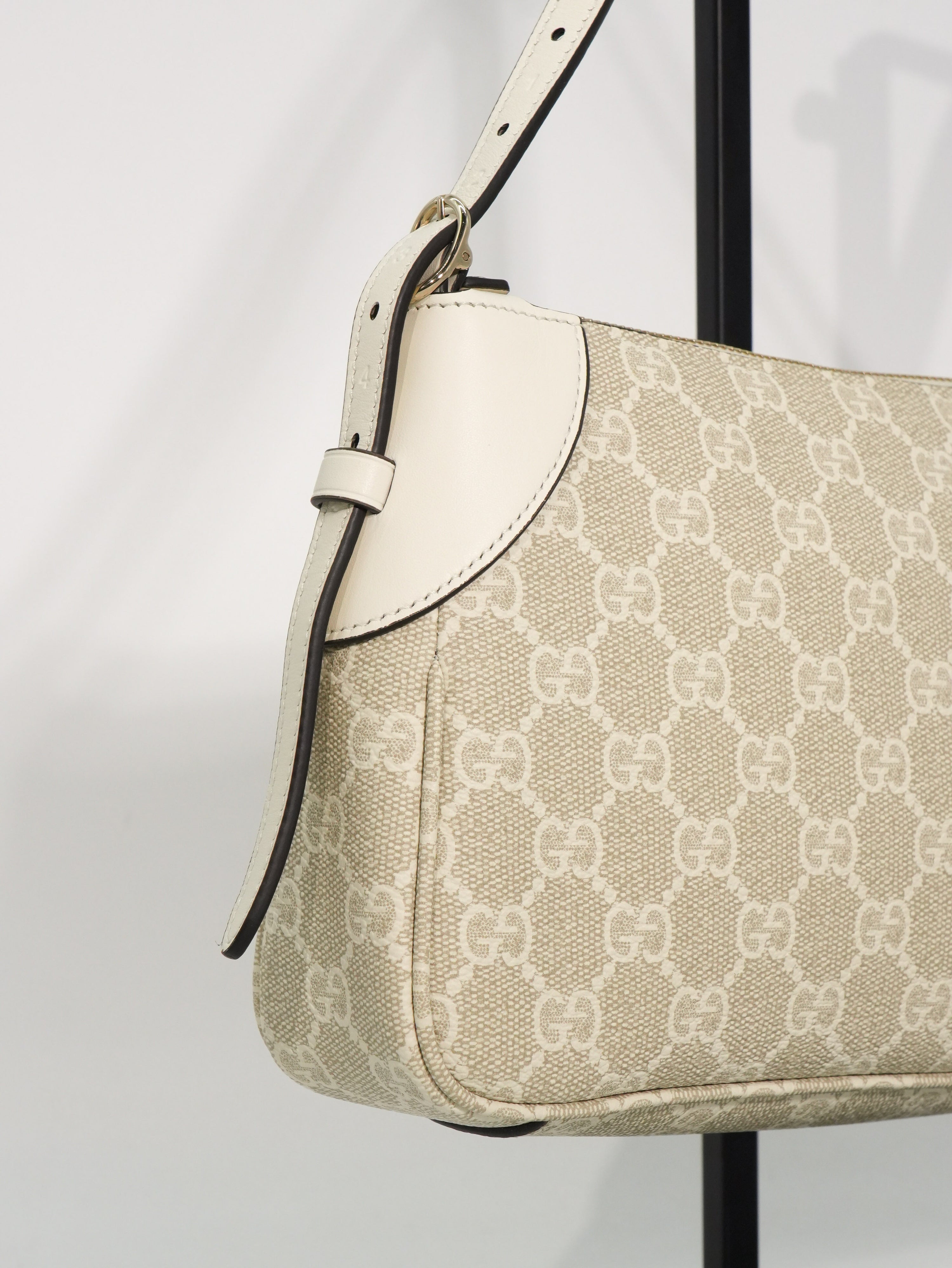 Gucci Emblem GG Monogram