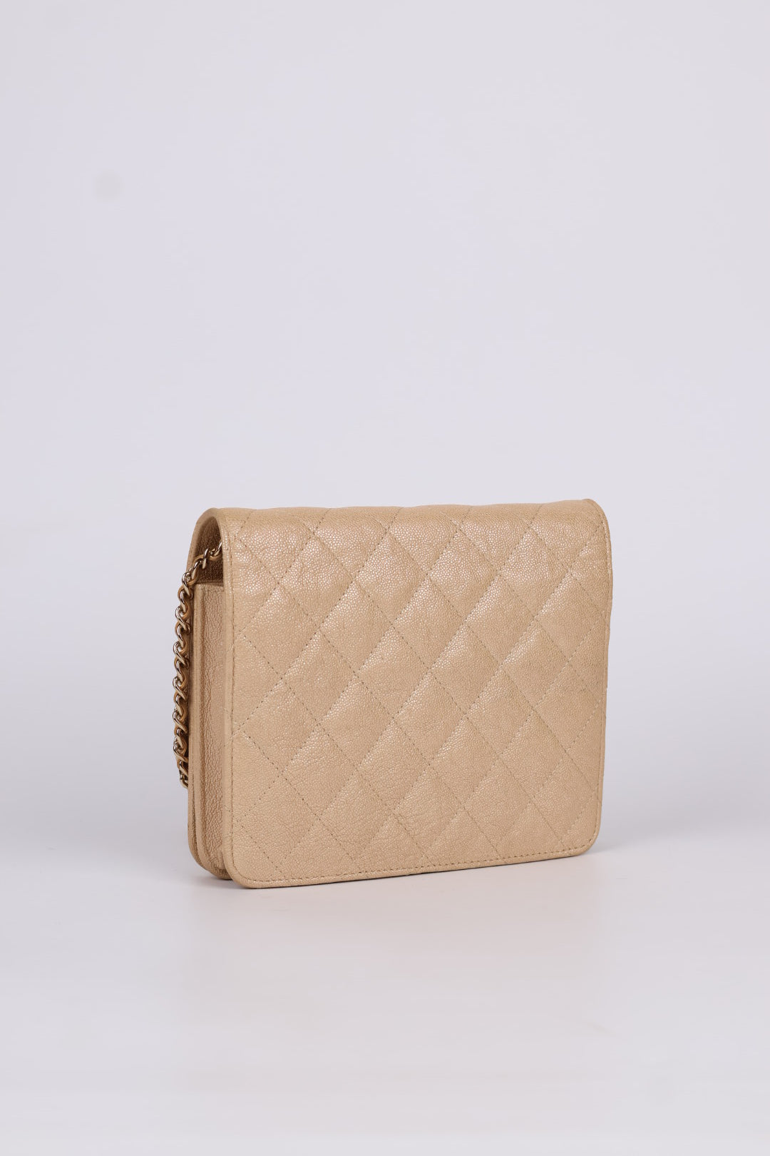 Chanel Pochette con Catena Caviar Perlato