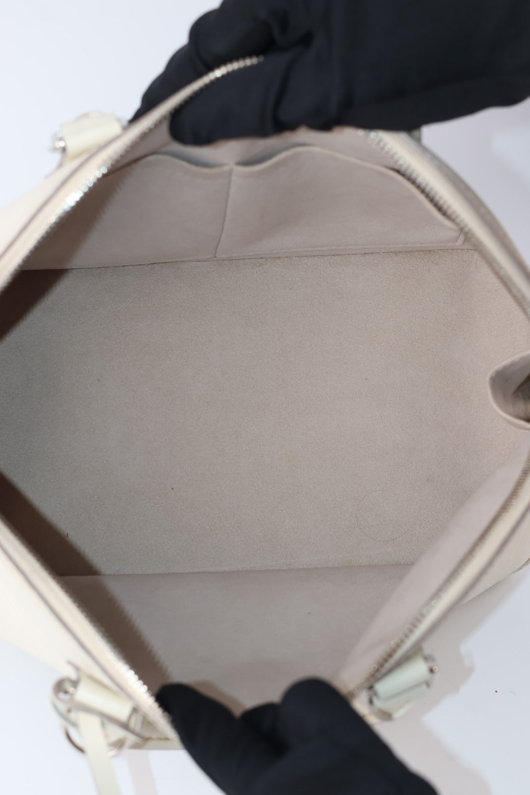Louis Vuitton Alma Pm Epi