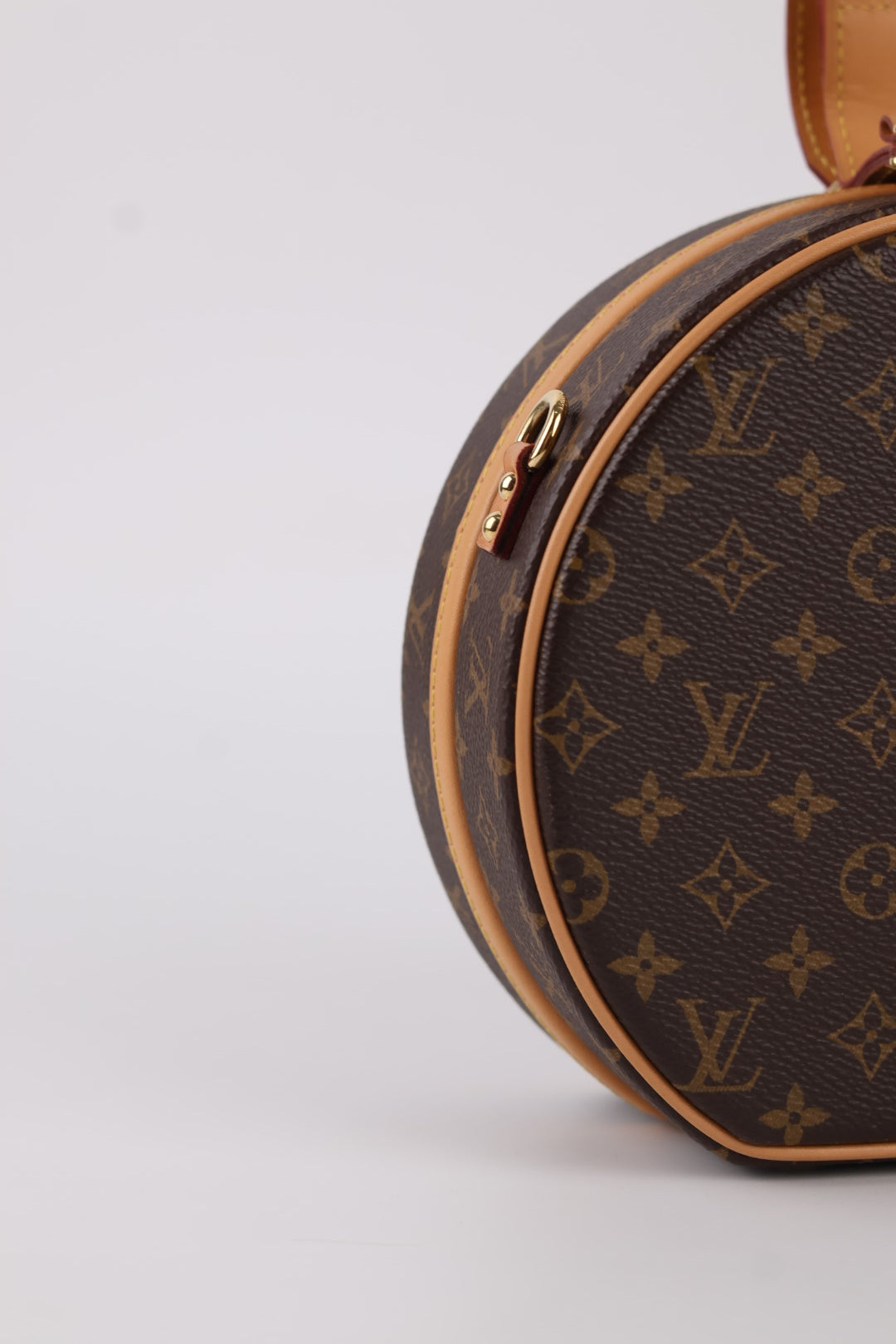 Louis Vuitton Petite Boîte Chapeau