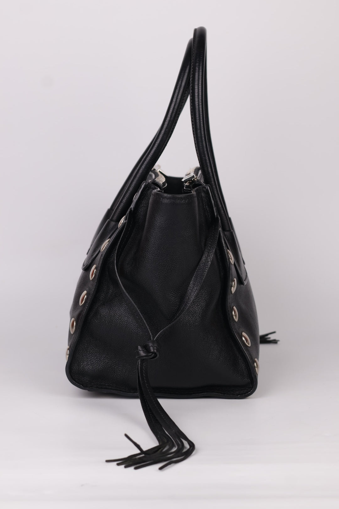 Prada Tote in Pelle Borchie