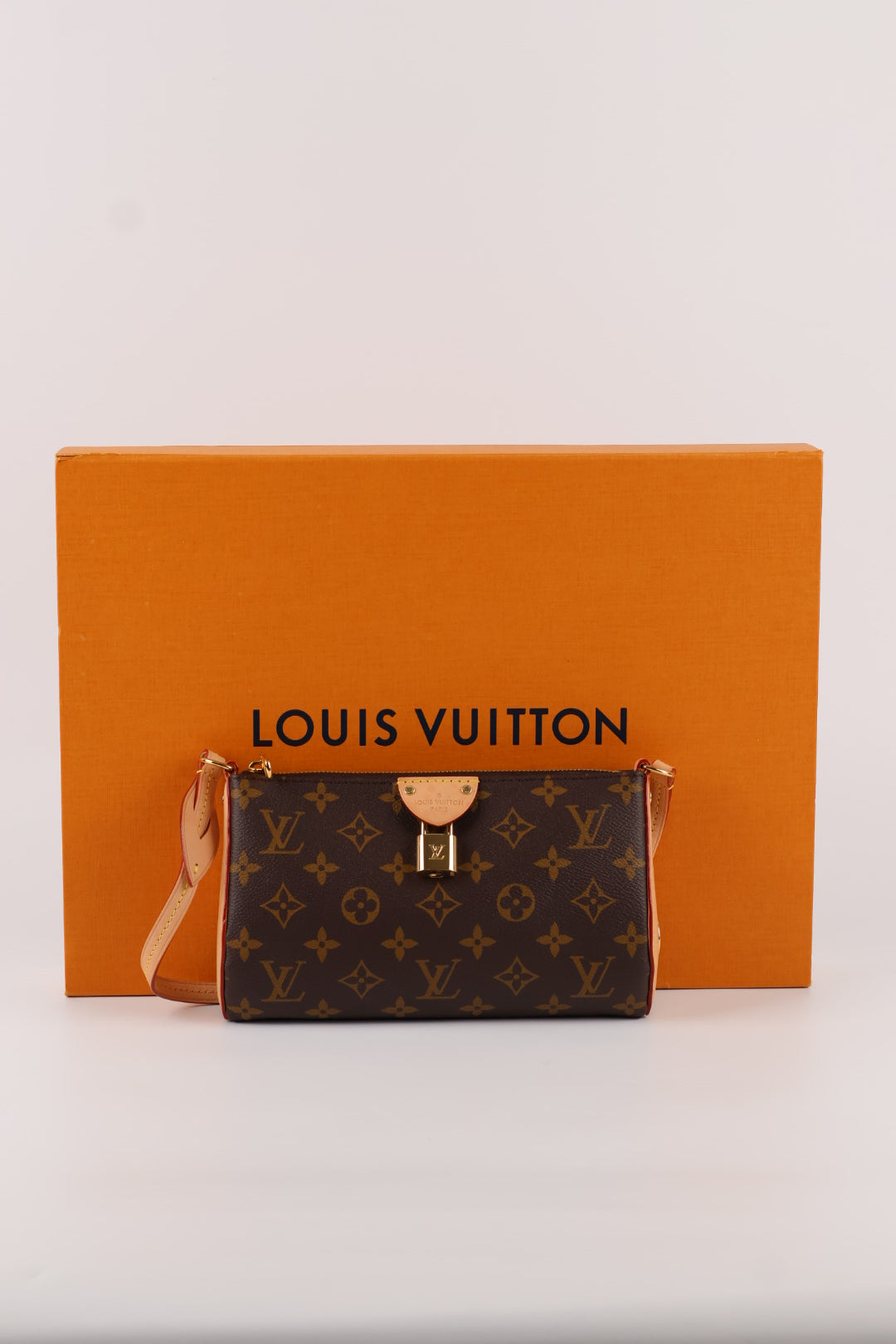 Louis Vuitton Tirette Monogram