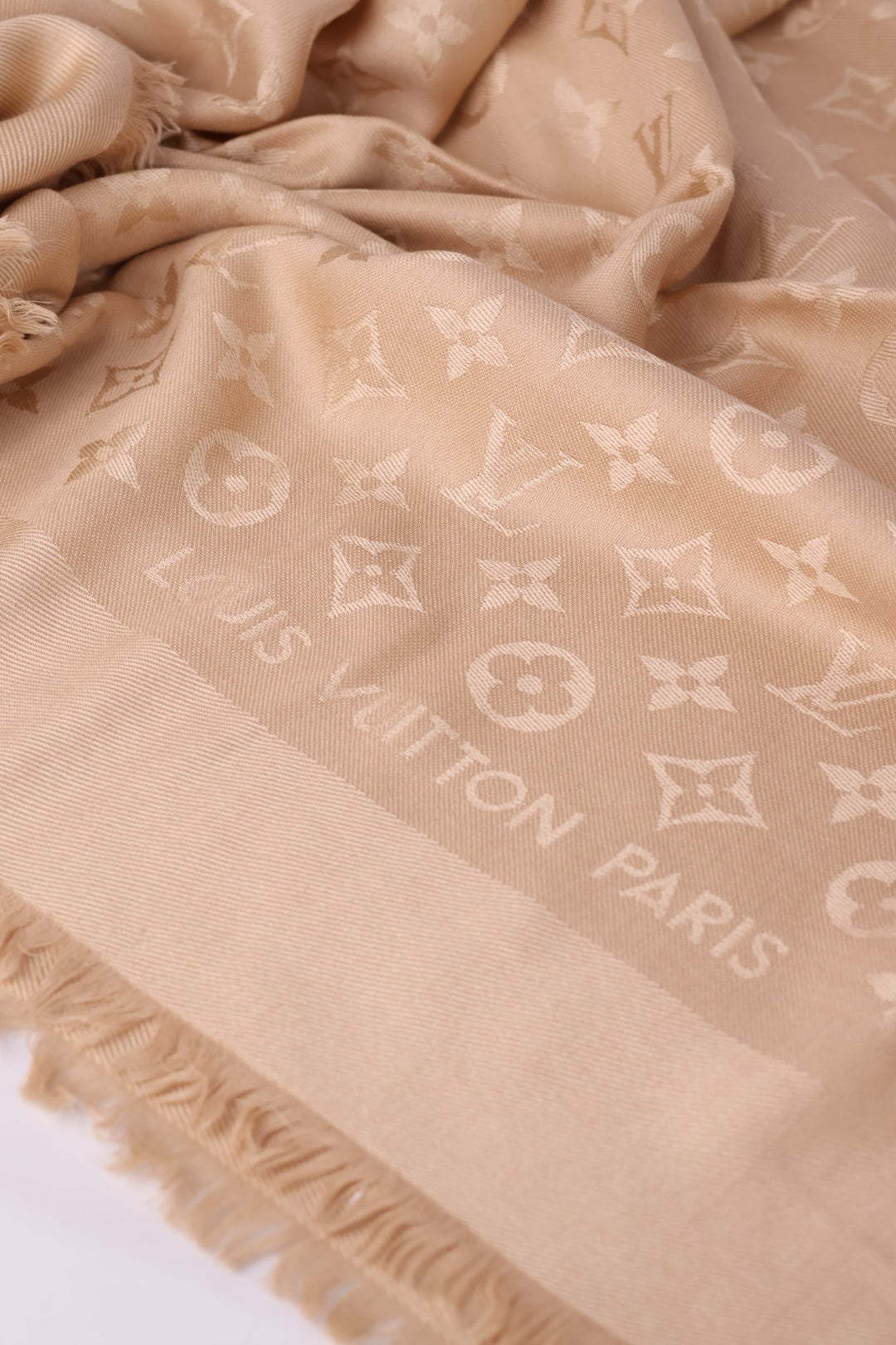 Louis Vuitton Stola Monogram