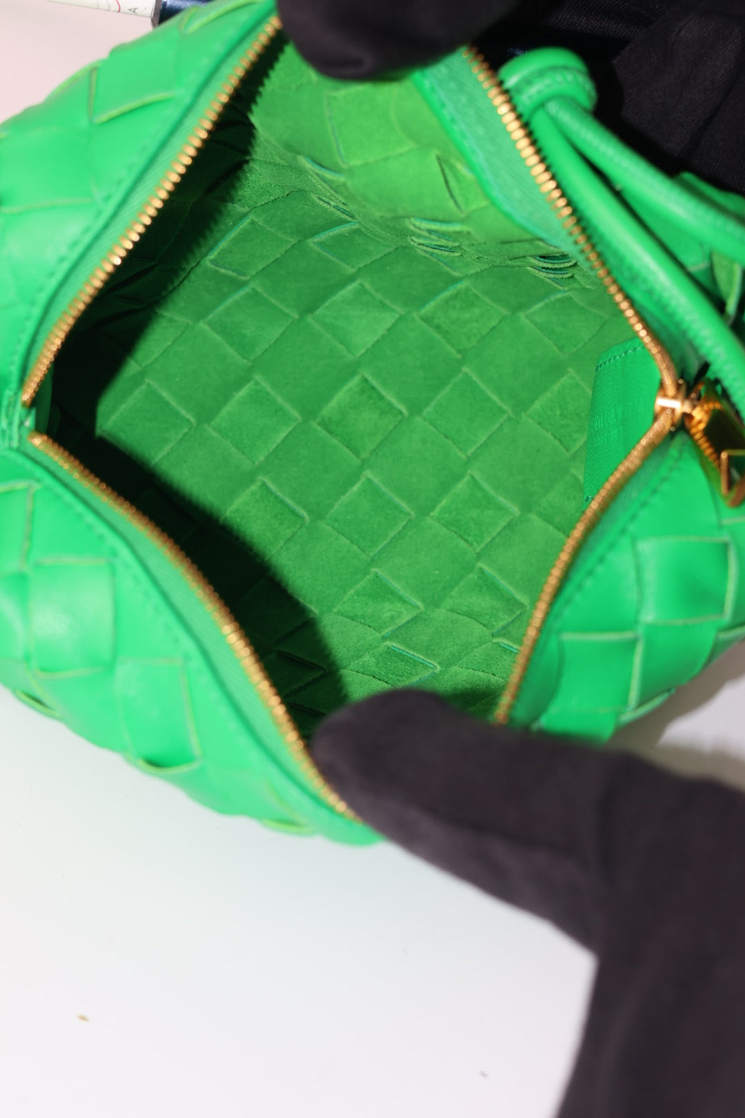 Bottega Veneta Loop in Pelle