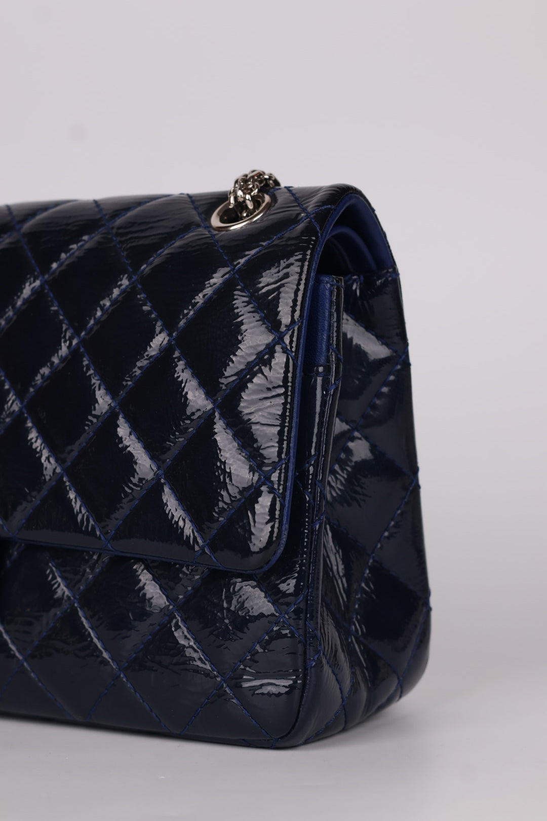 Chanel 2.55 Reissue Media Vernis