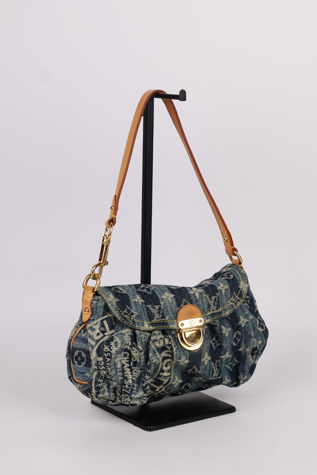 Louis Vuitton Pleaty Denim