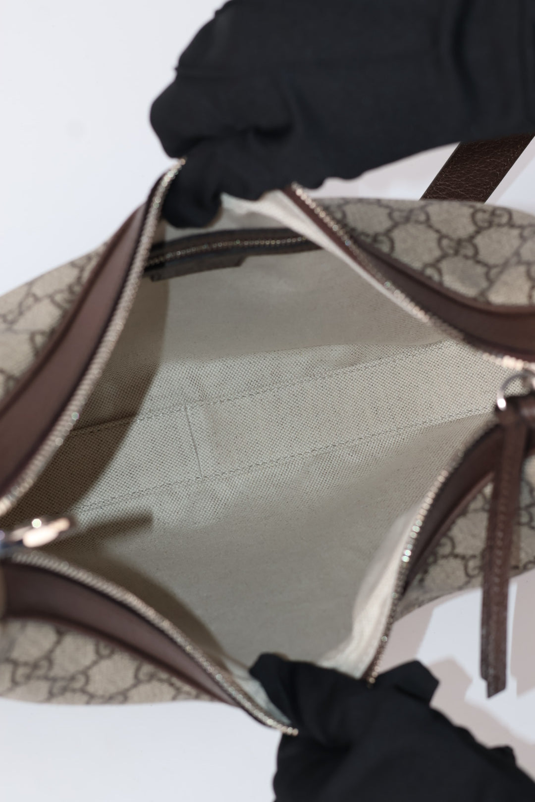 Gucci Attache GG Supreme