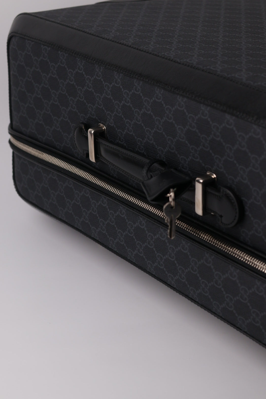 Gucci Trolley GG Supreme