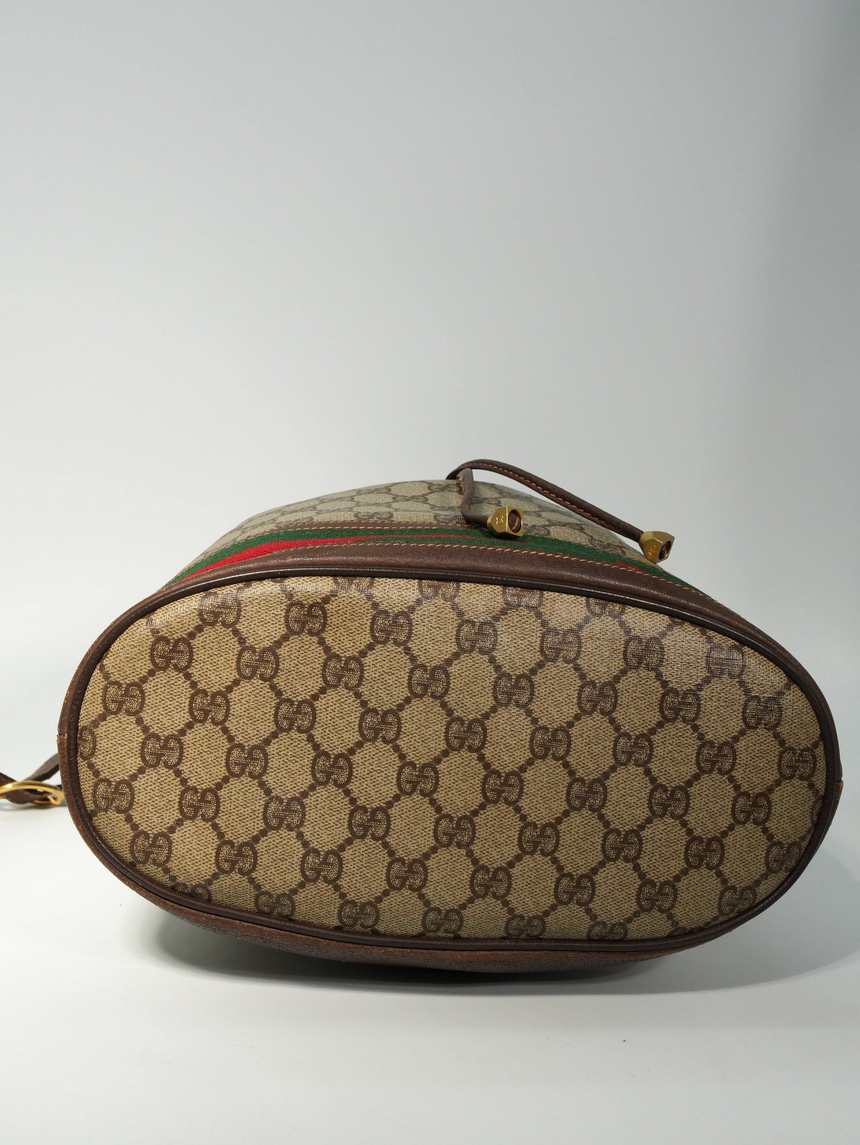 Gucci Bucket GG Supreme Vintage