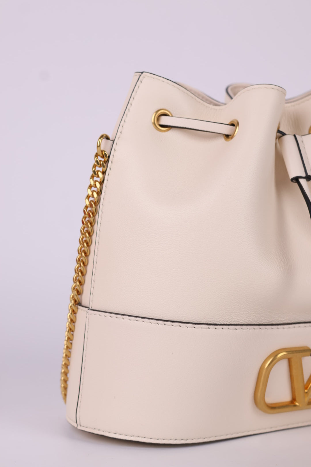 Valentino Mini Bucket V Logo