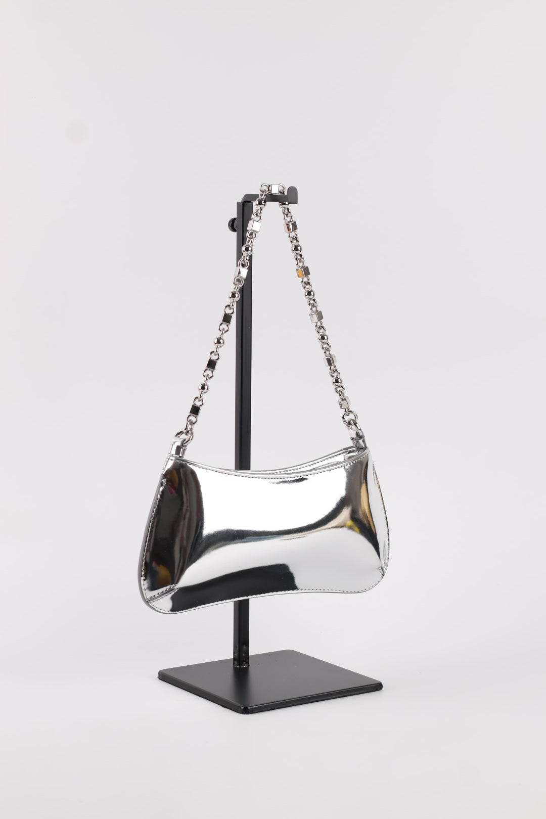 Jacquemus Le Petite Bisou