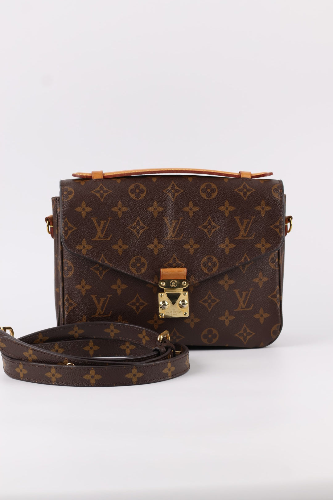 Louis Vuitton Métis Monogram