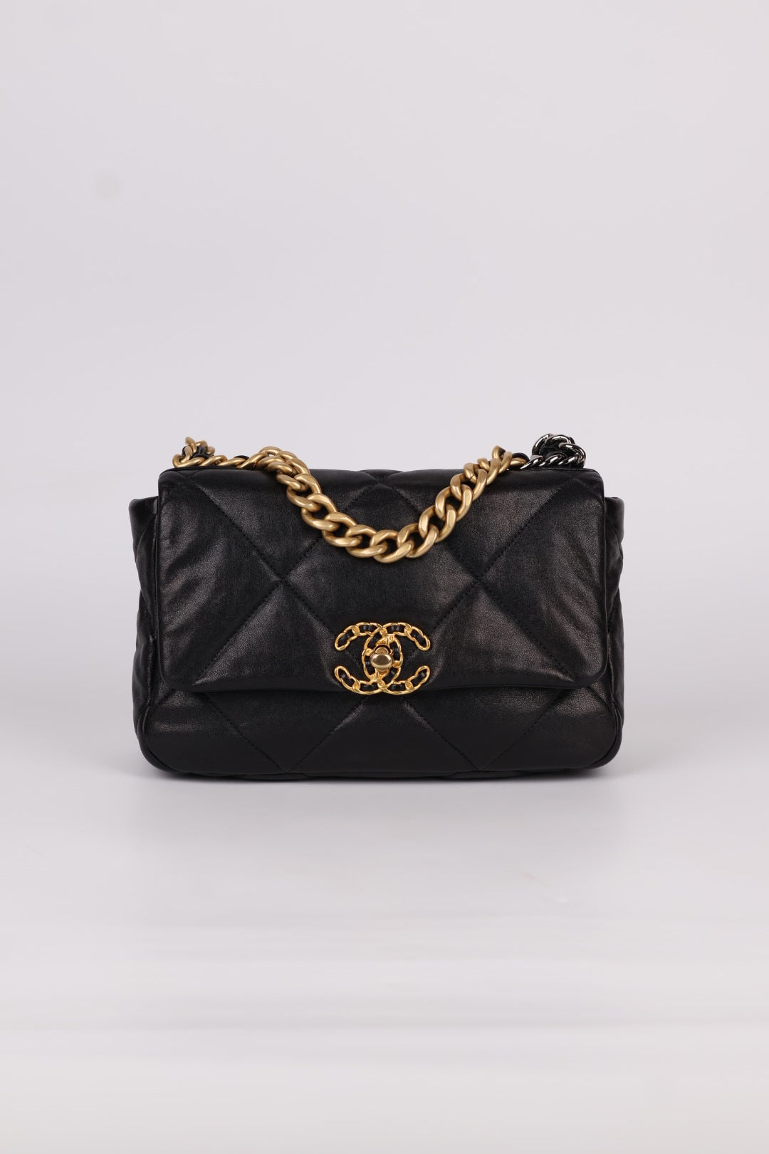 Chanel 19 in Pelle d’Agnello