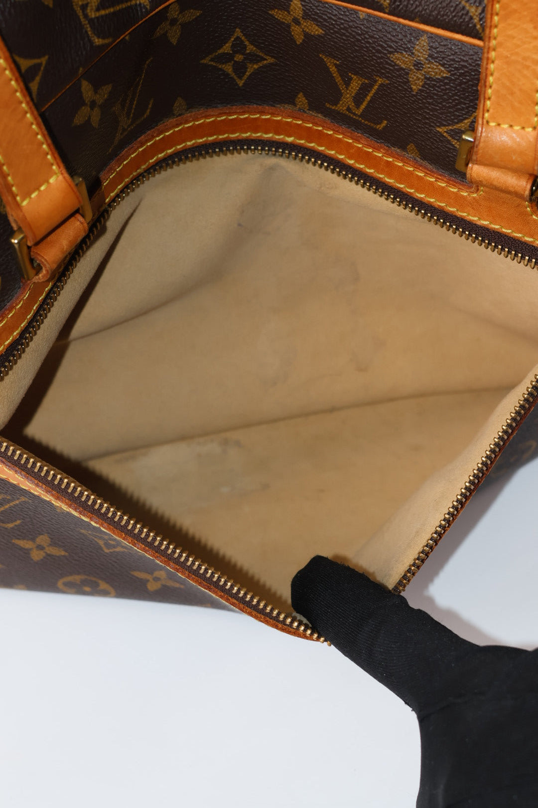 Louis Vuitton Cité GM Monogram