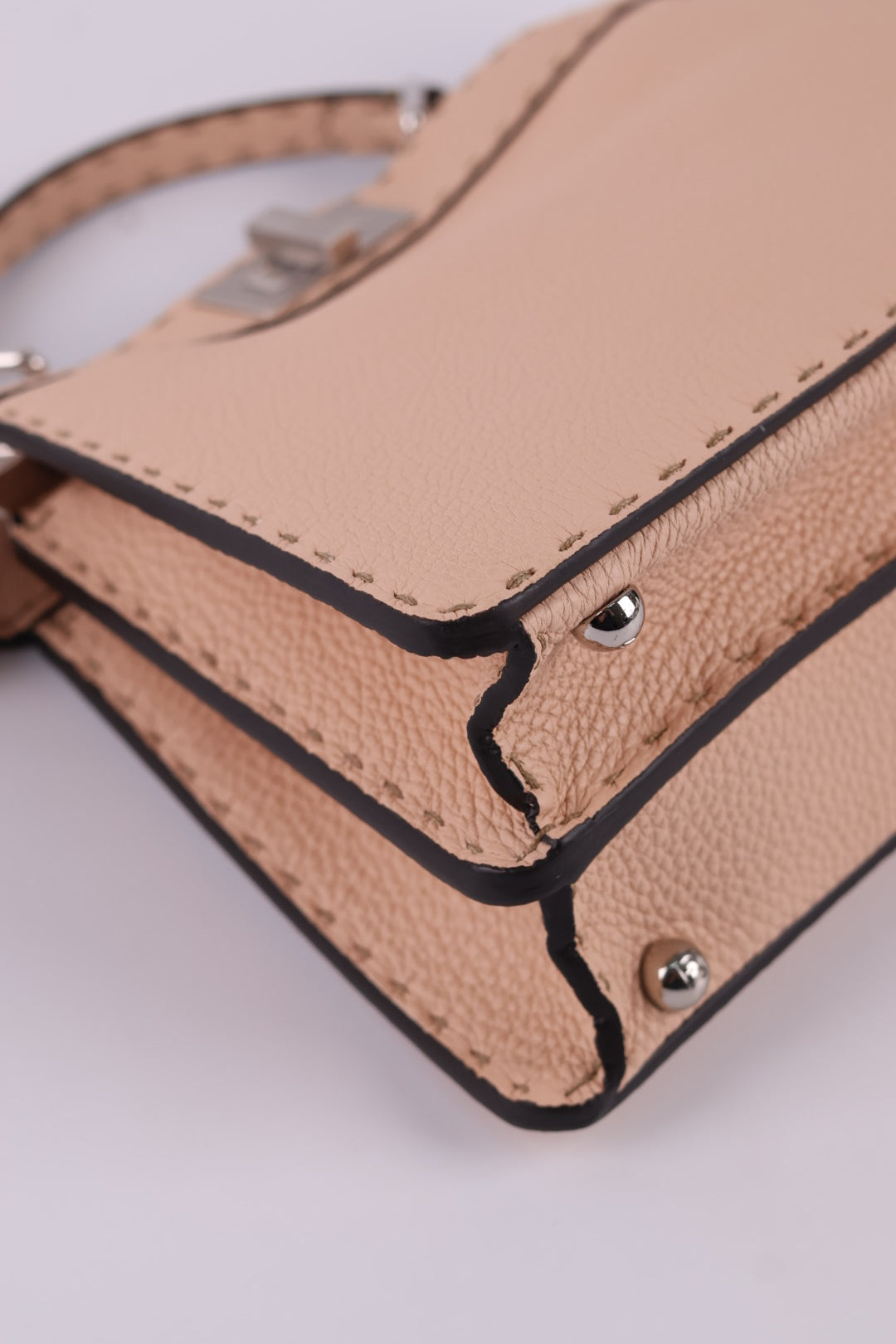 Fendi Peekaboo Small Iseeu Selleria
