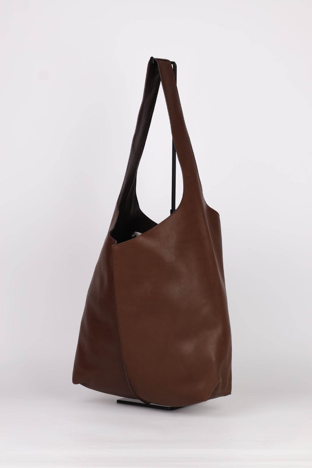 The Row Bindle Stitch in Pelle