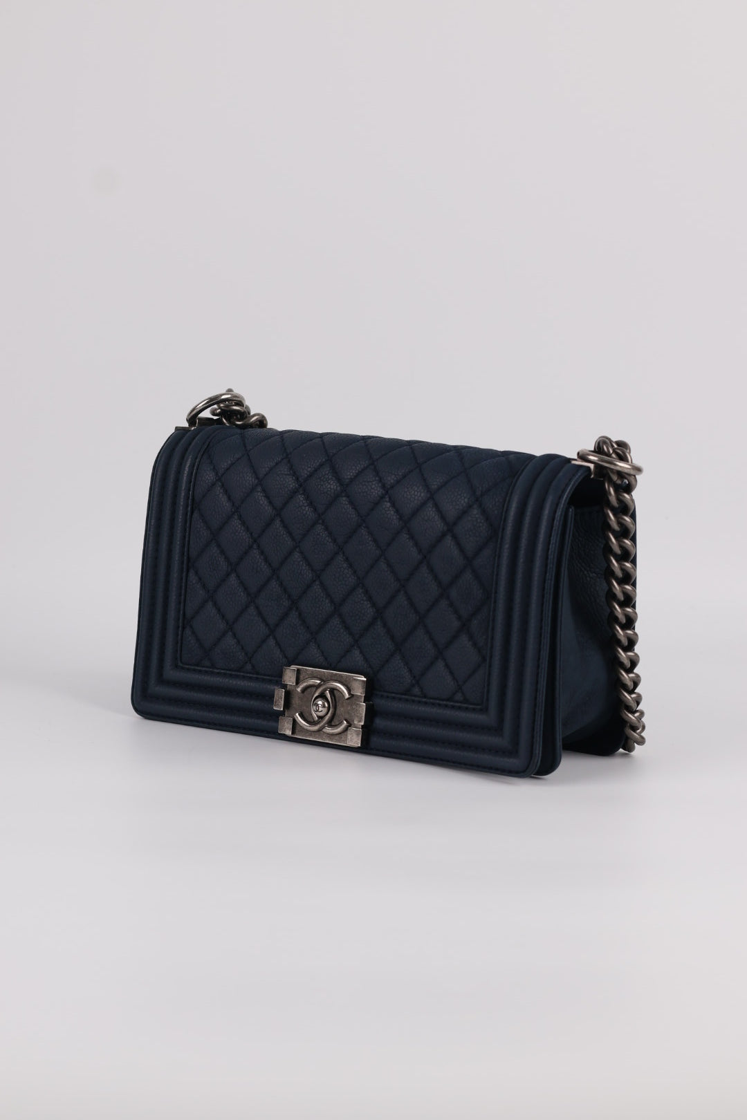 Chanel Boy Media Nabuk