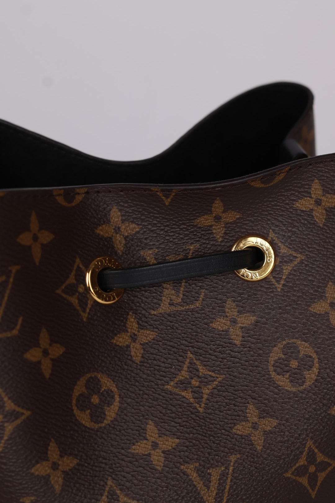 Louis Vuitton Neo Noé MM Monogram