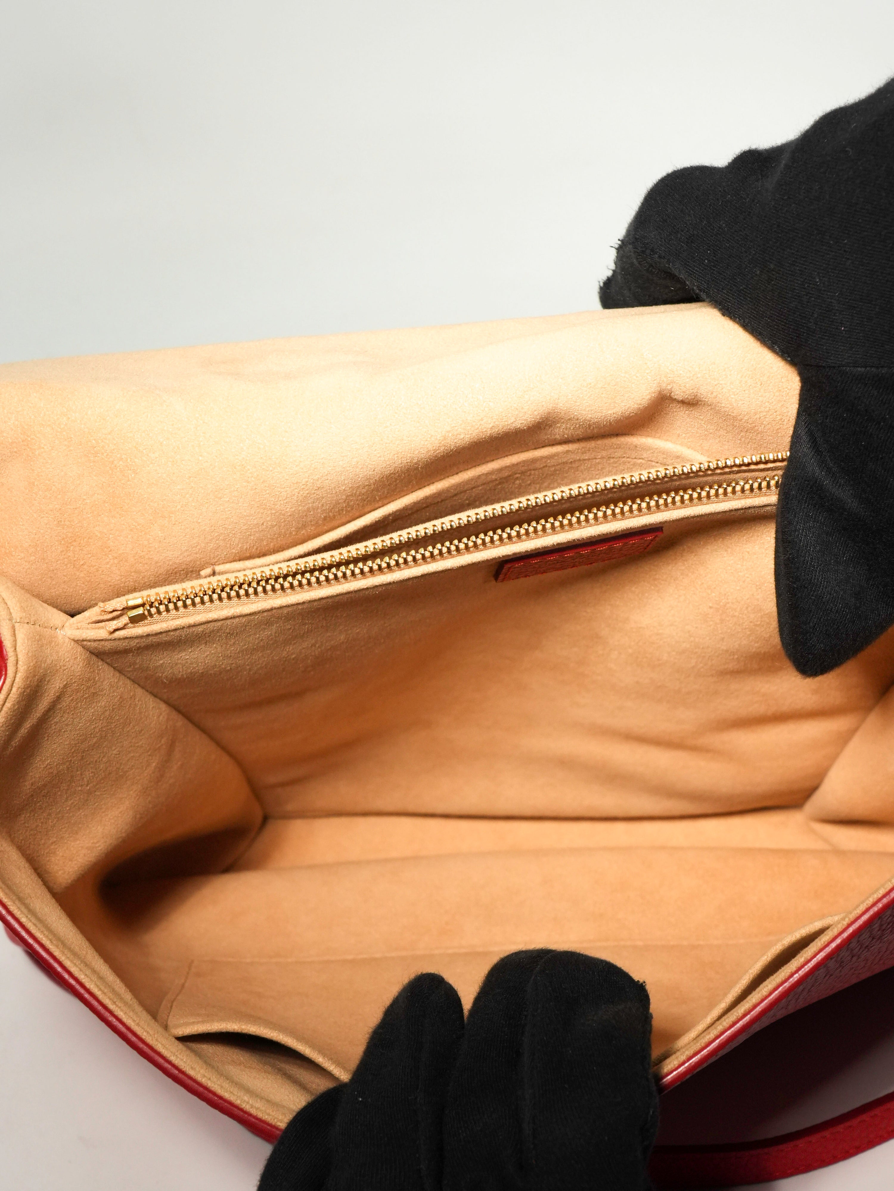 Louis Vuitton Volta Taurillon