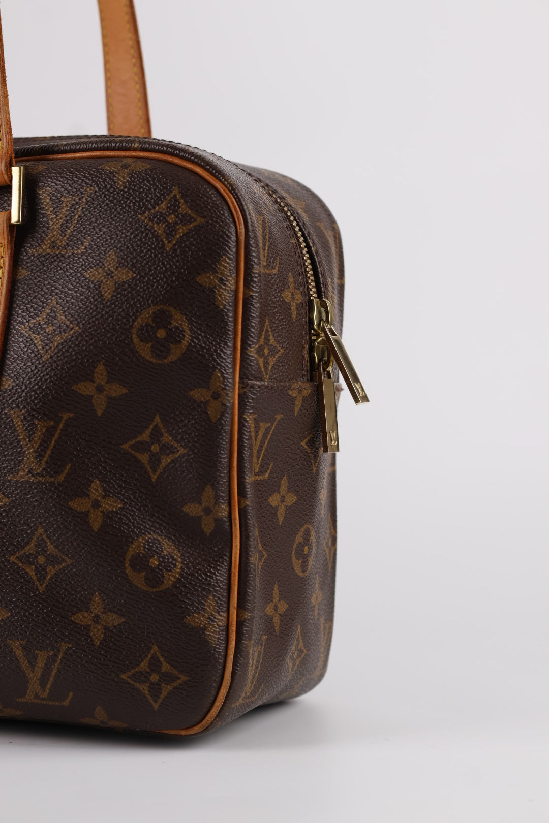 Louis Vuitton Cité GM Monogram