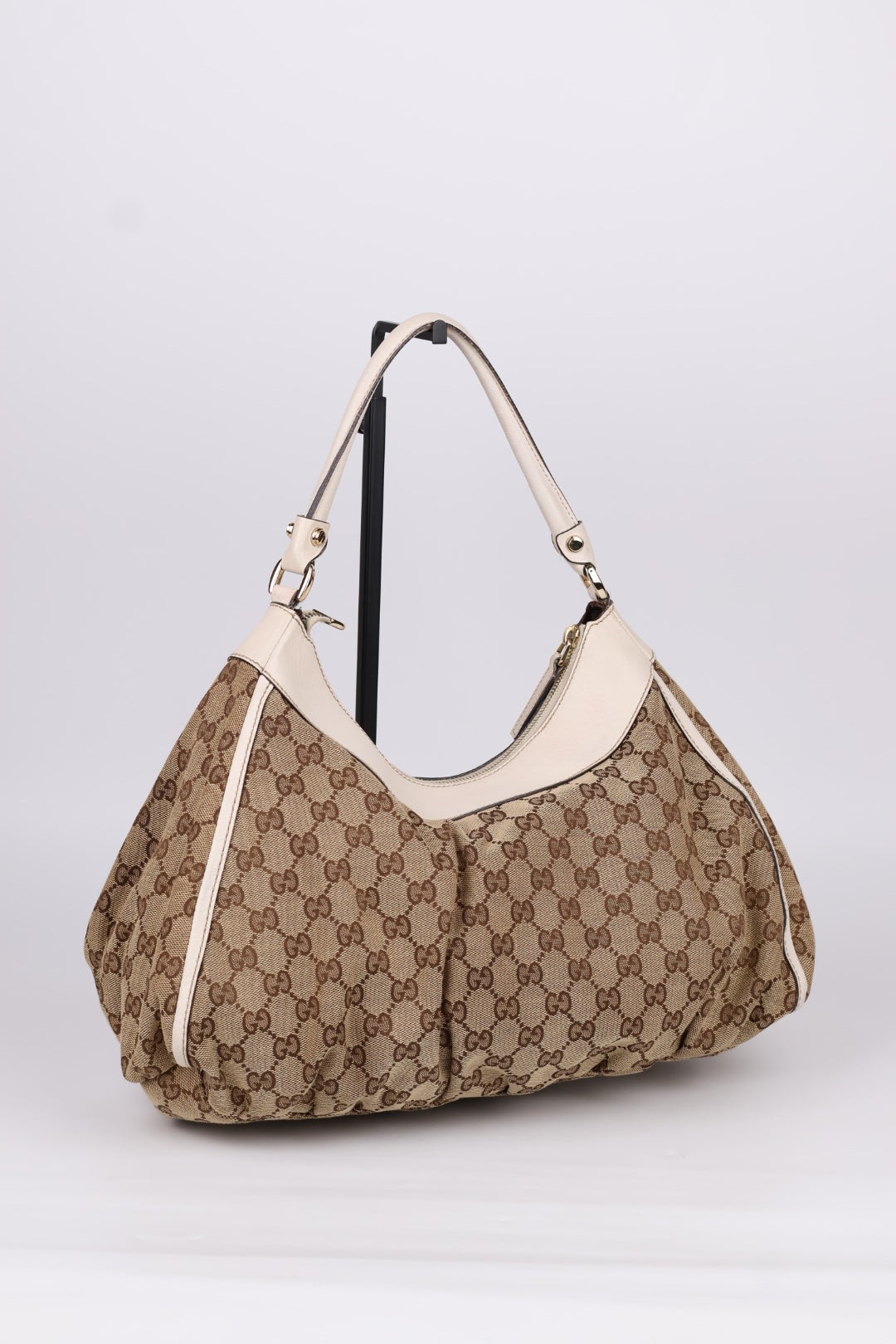 Gucci Abbey D-Ring GG Supreme