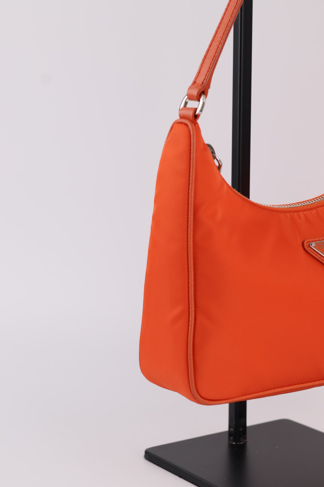 Prada Re-Edition 2005 Nylon