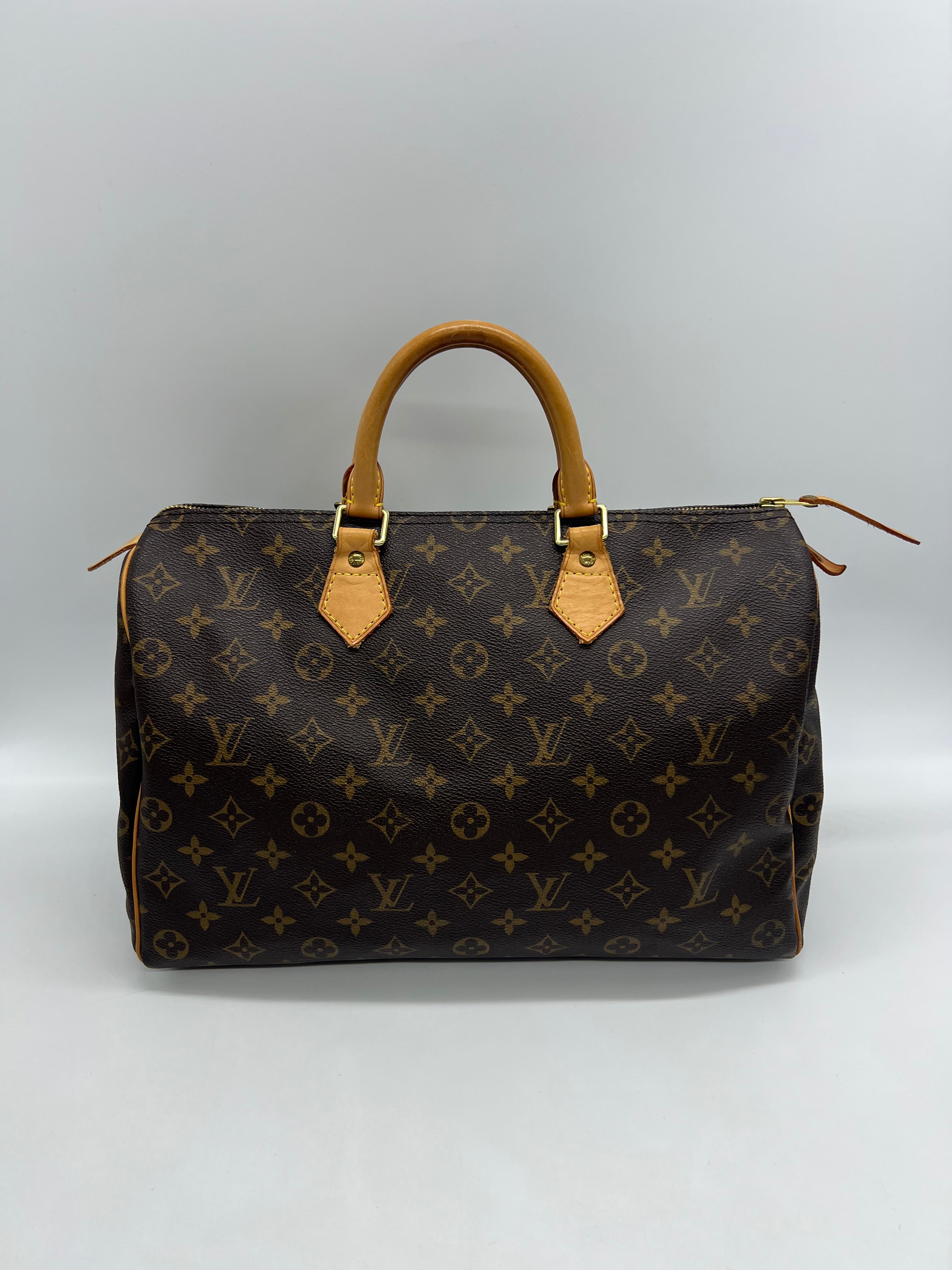 Louis Vuitton Speedy 35 Monogram