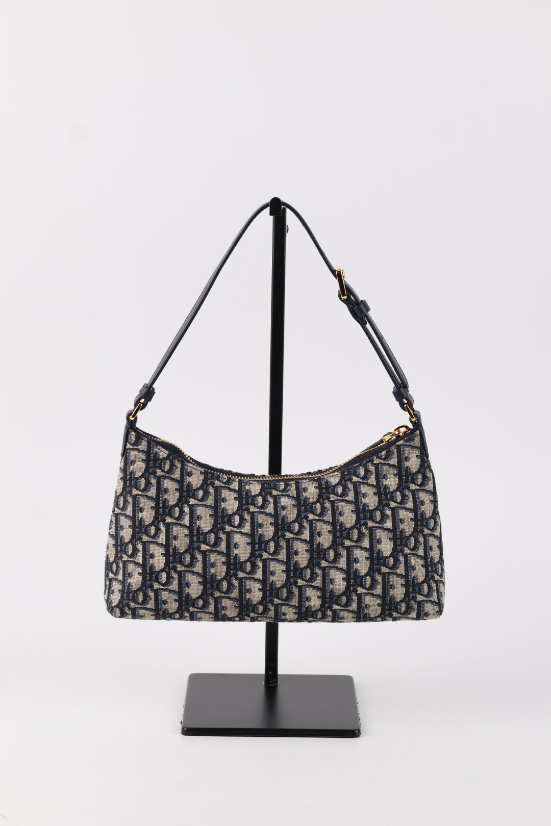 Dior Hobo 30 Montaigne Jacquard Oblique