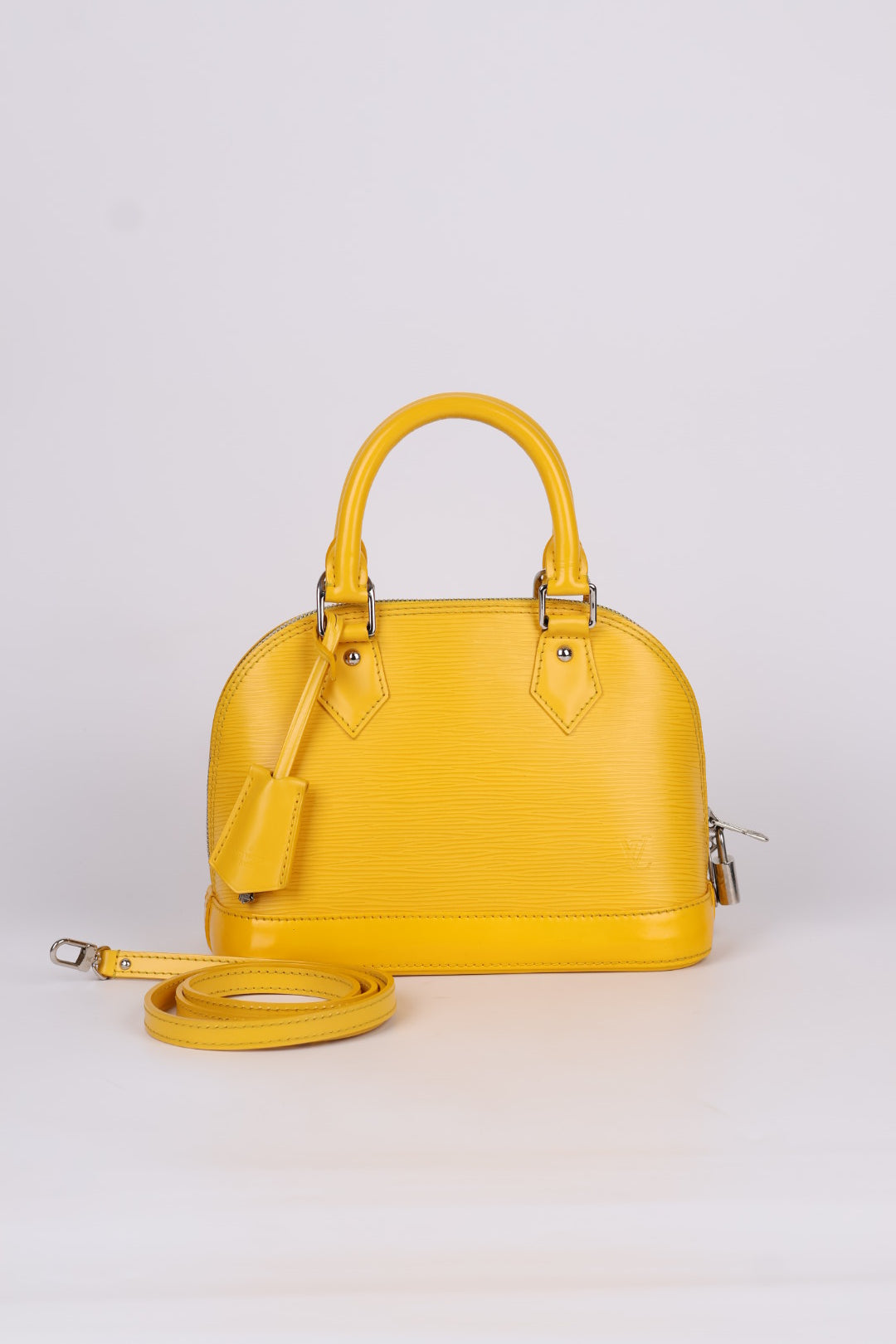 Louis Vuitton Alma BB Epi