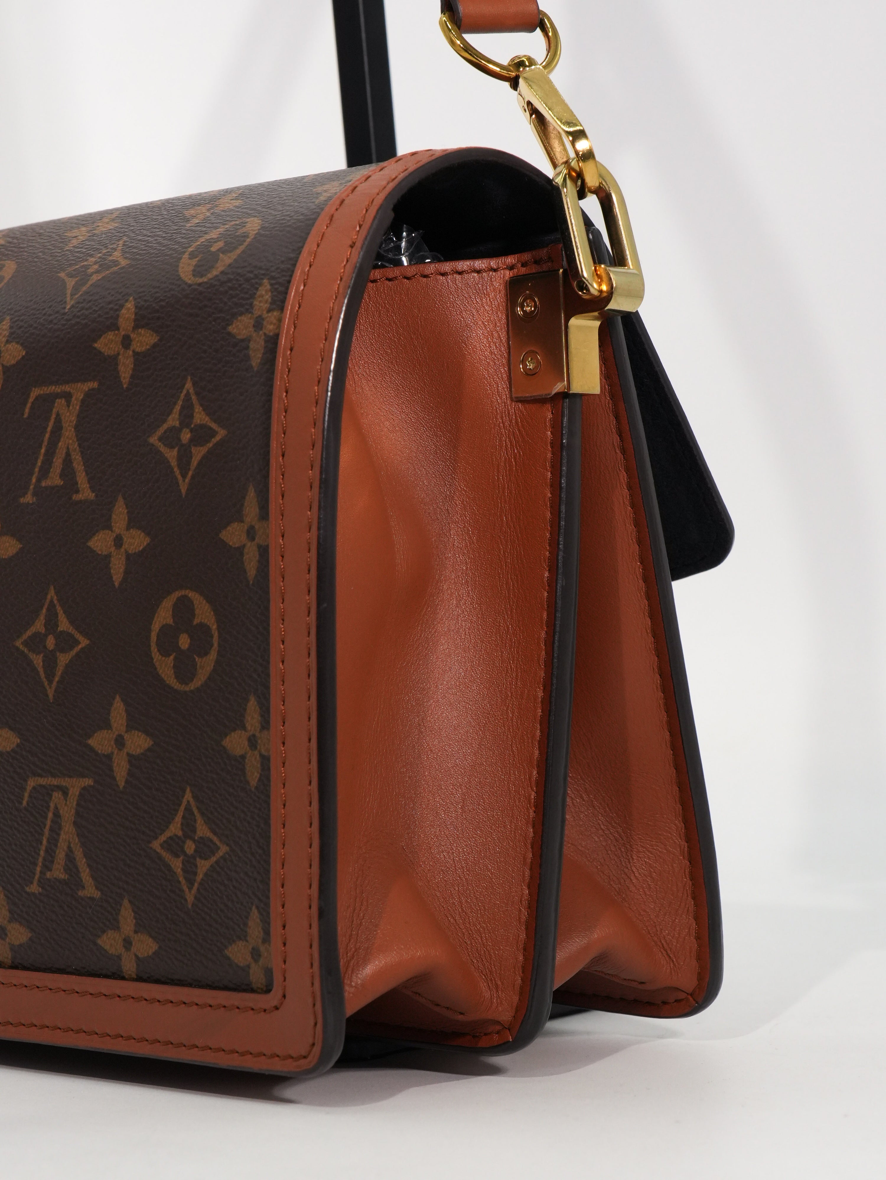 Louis Vuitton Dauphine MM