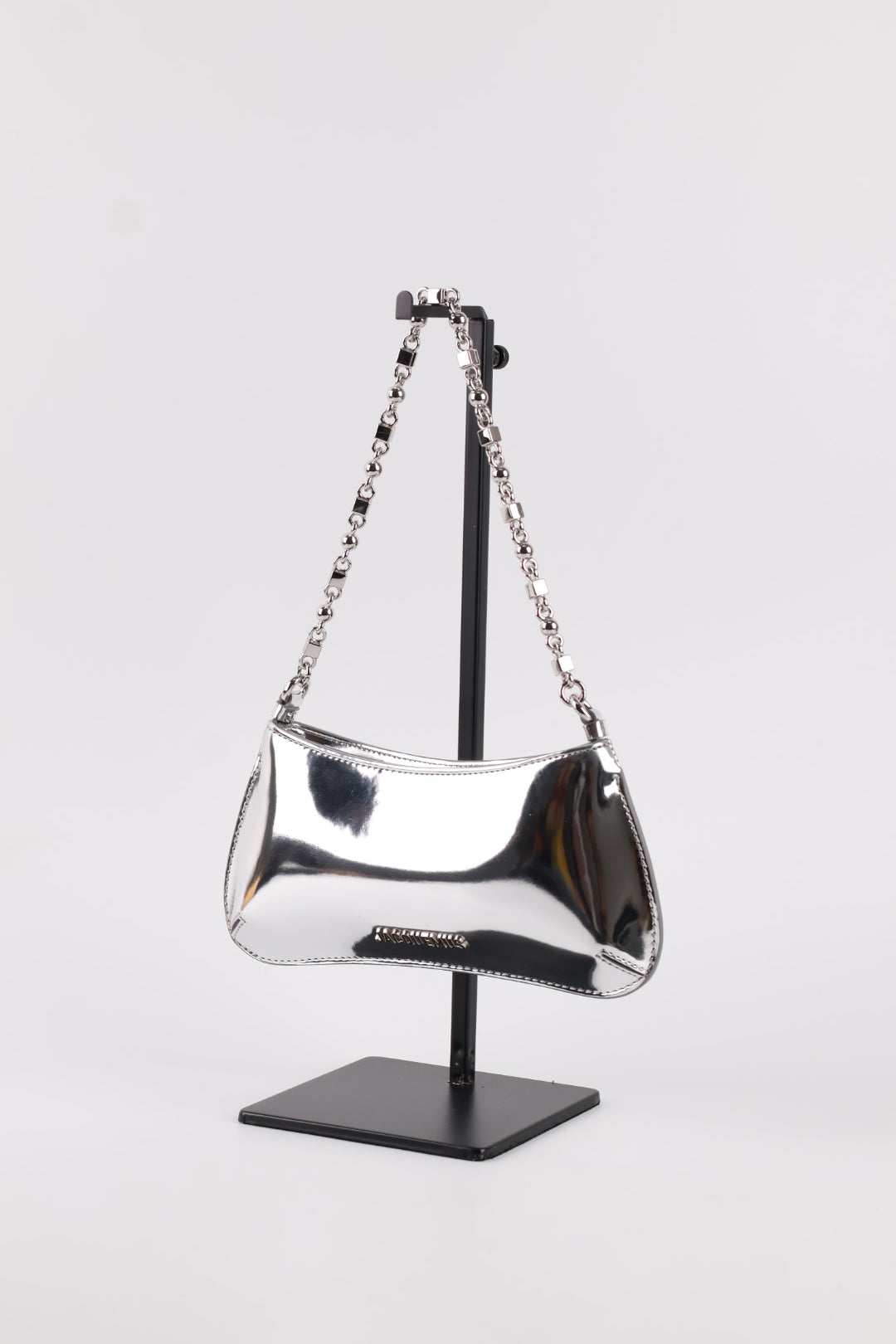 Jacquemus Le Petite Bisou