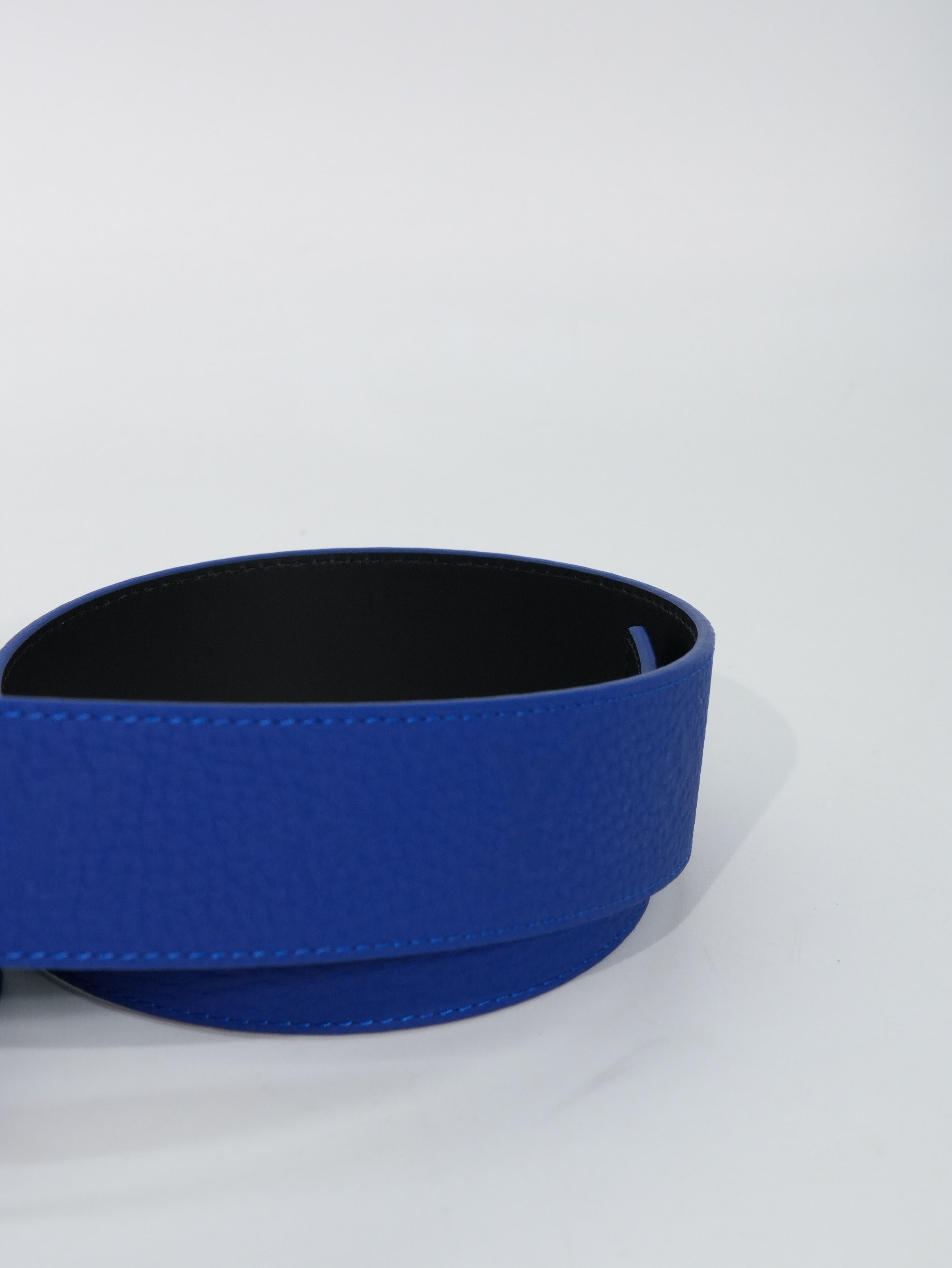 Louis Vuitton Cintura Taurillon Reversibile