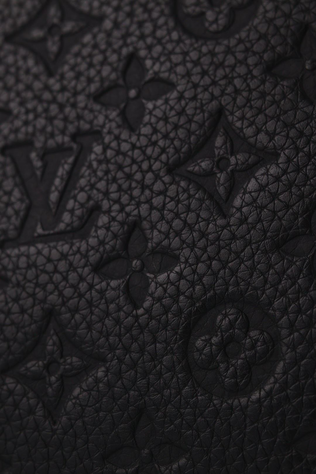 Louis Vuitton Valigetta S Lock Empreinte