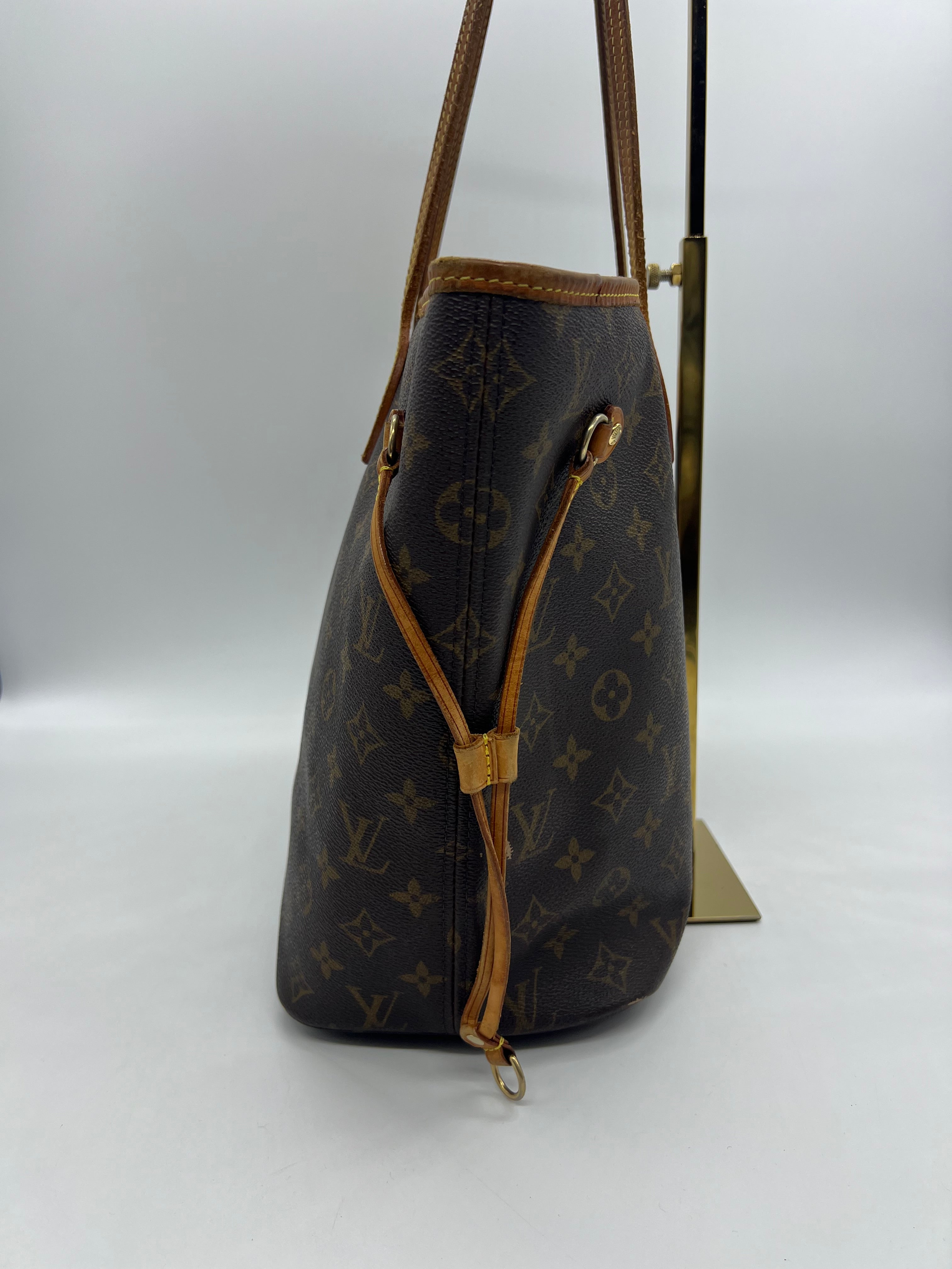 Louis Vuitton Neverfull MM Monogram