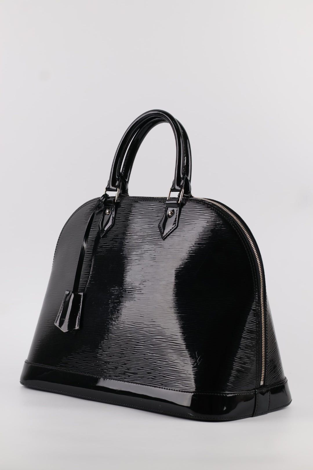 Louis Vuitton Alma MM Epi Vernis