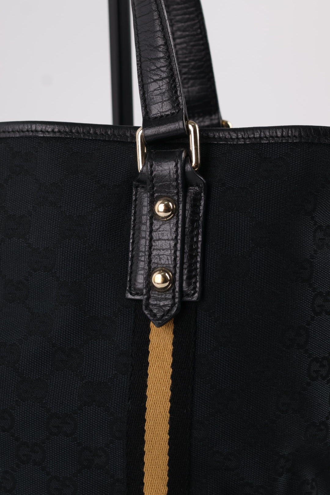 Gucci Tote GG Wave Small