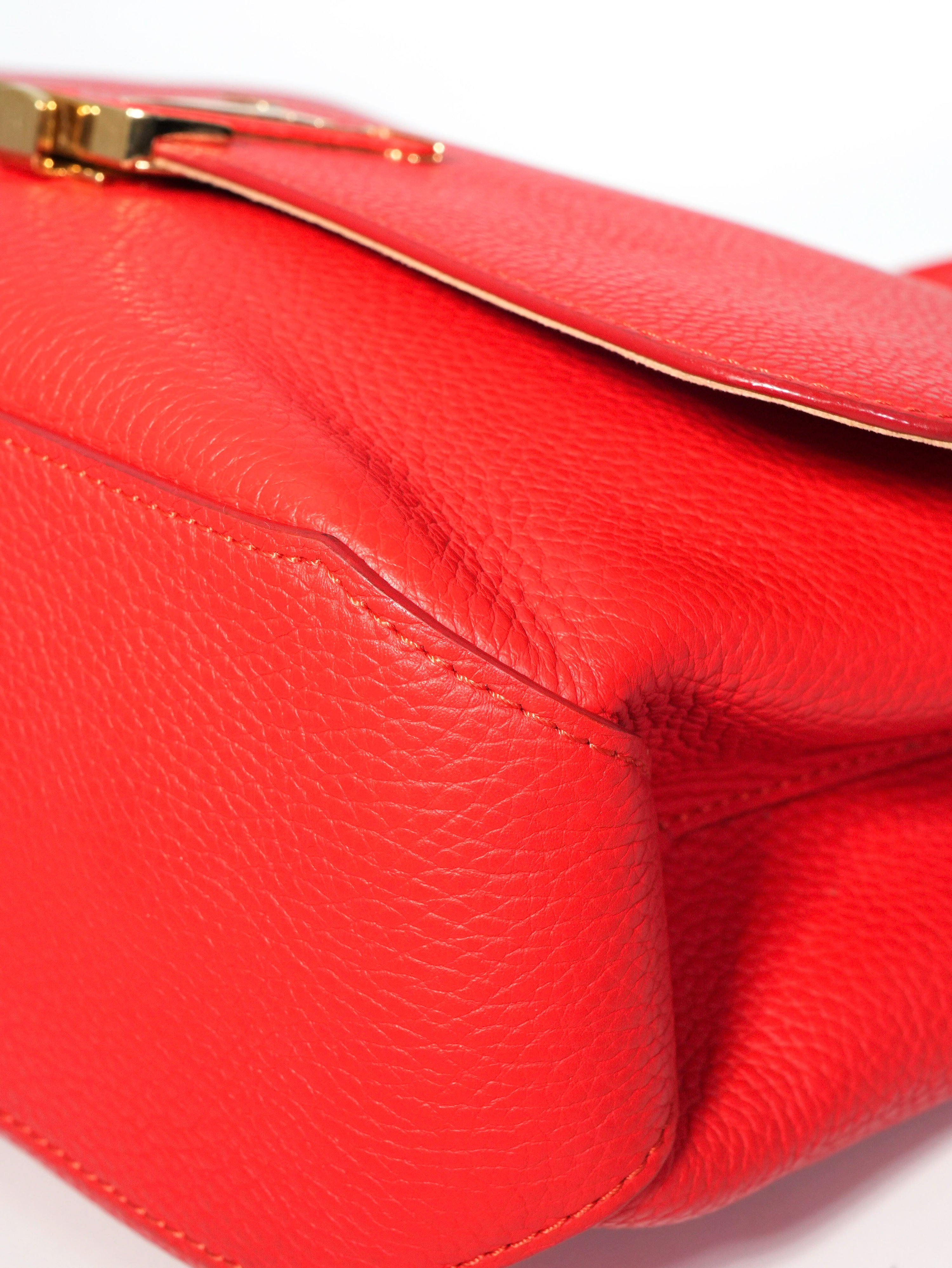 Louis Vuitton Volta Taurillon