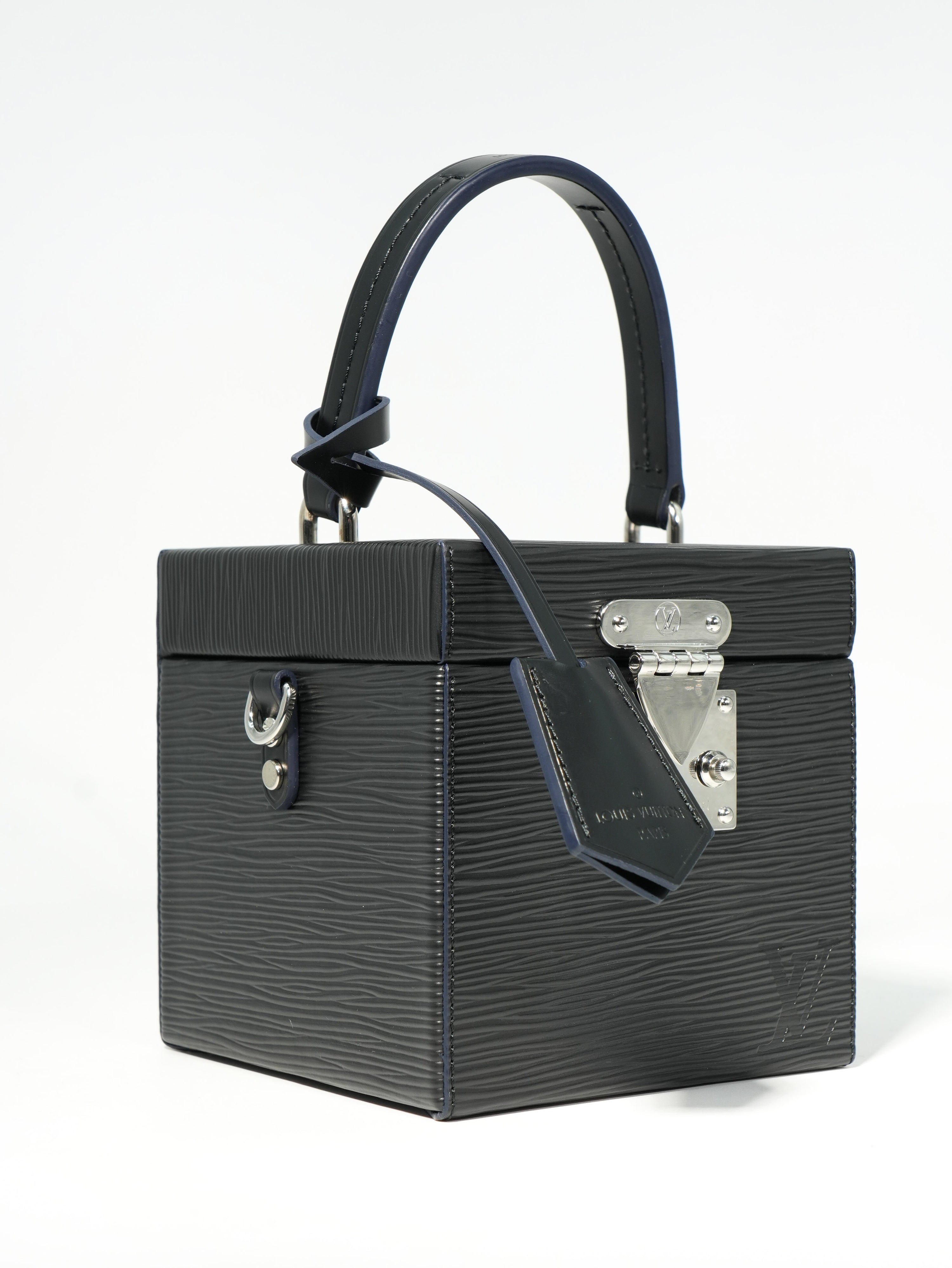 Louis Vuitton Bleecker Epi