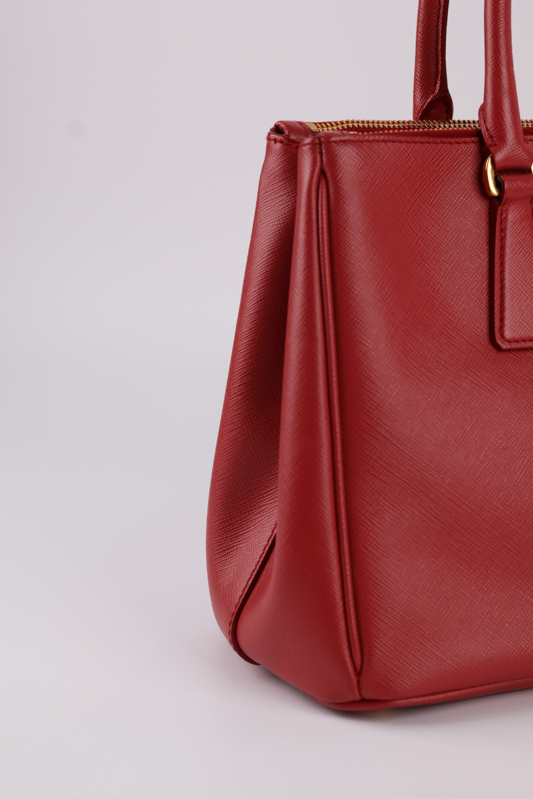 Prada Galleria Media Saffiano