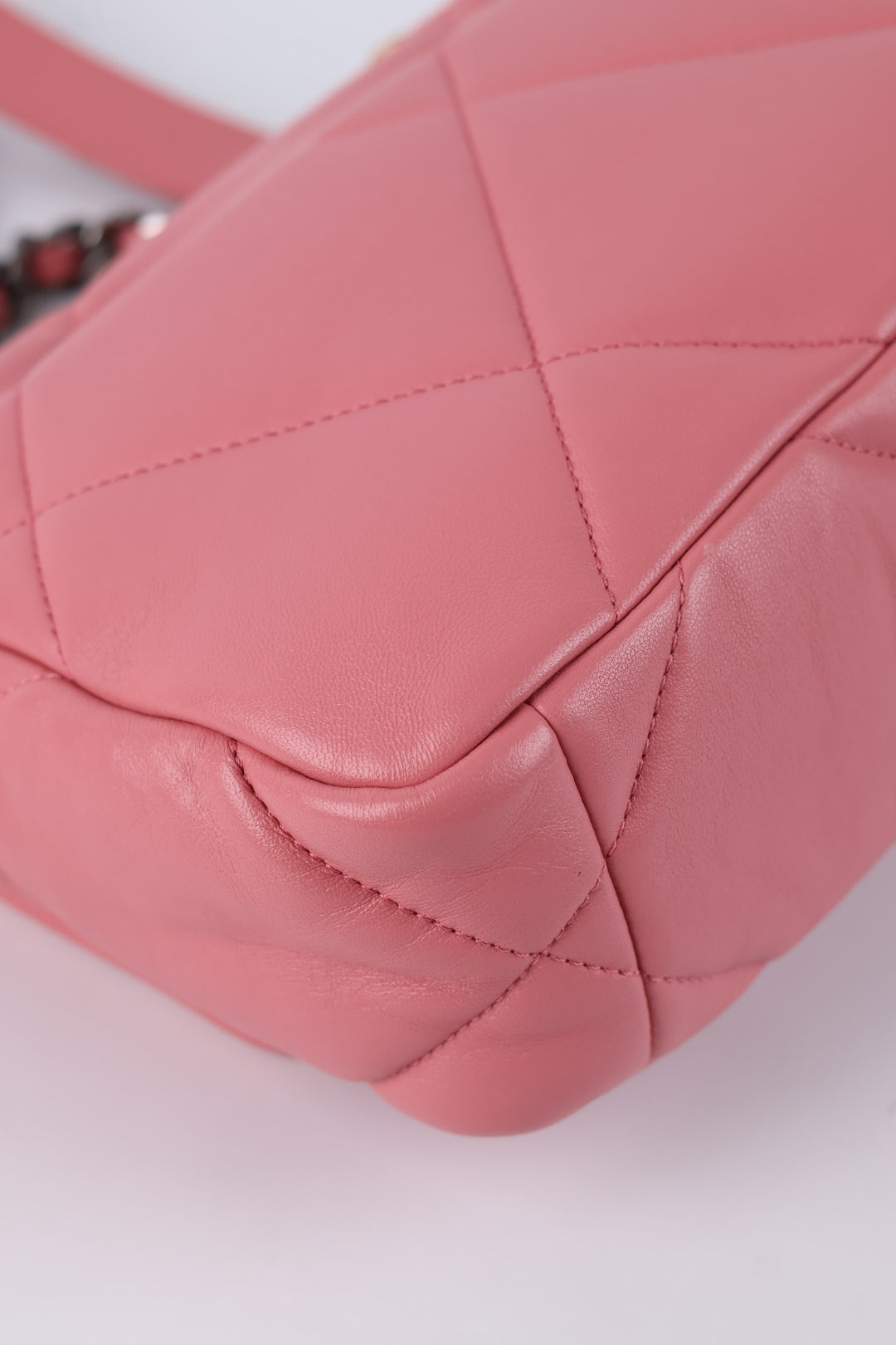 Chanel 19 in Pelle d’Agnello